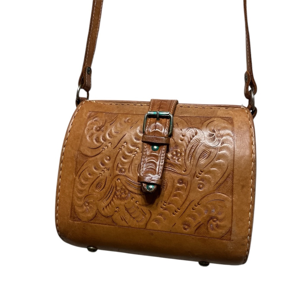 Artisanal ladies crossbody 100% leather purse